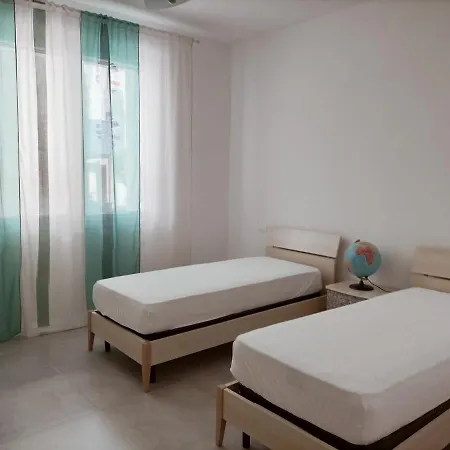 Stella Marina 西尼加利亚